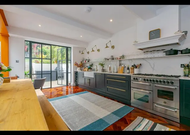 Wodeland Avenue, Guildford, GU2, photo 3