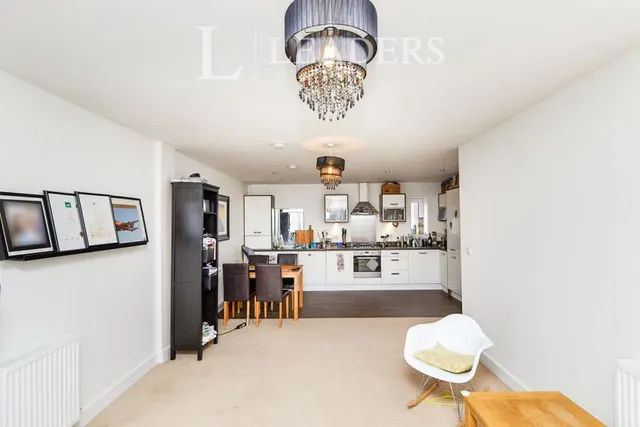Castleward Boulevard, Derby, DE1, photo 3