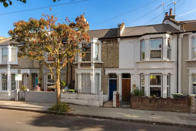 Cobbold Road, London, W12, photo 1