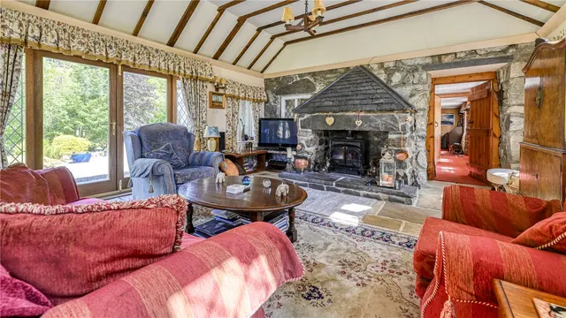 Photo 3 — Guisachan Cottage, Tomich, Beauly, Highland, IV4 7LY