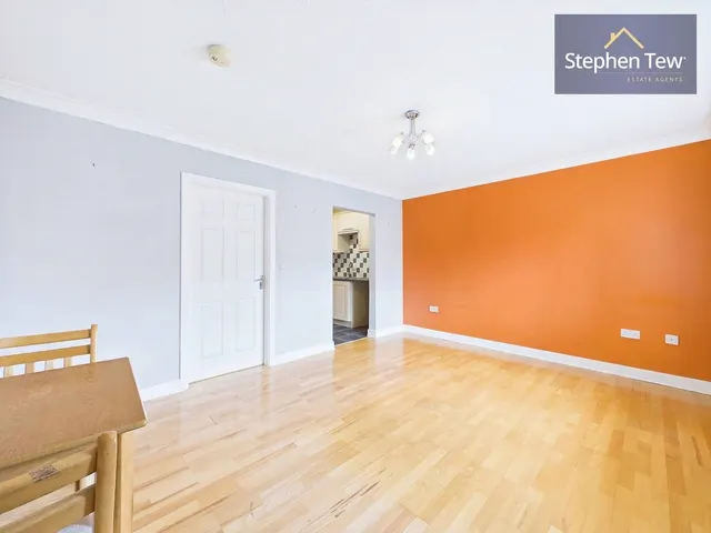 Marshdale Road, Blackpool, FY4, photo 2
