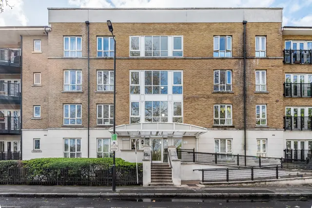 St. Georges Way, London, SE15, photo 1