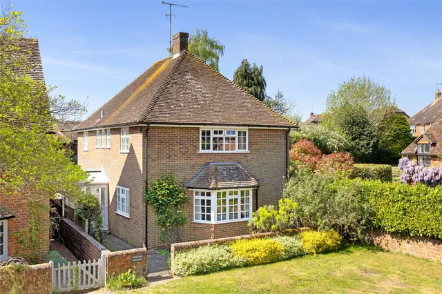 The Green, Shamley Green, Guildford, Surrey, GU5 0UH, photo 1
