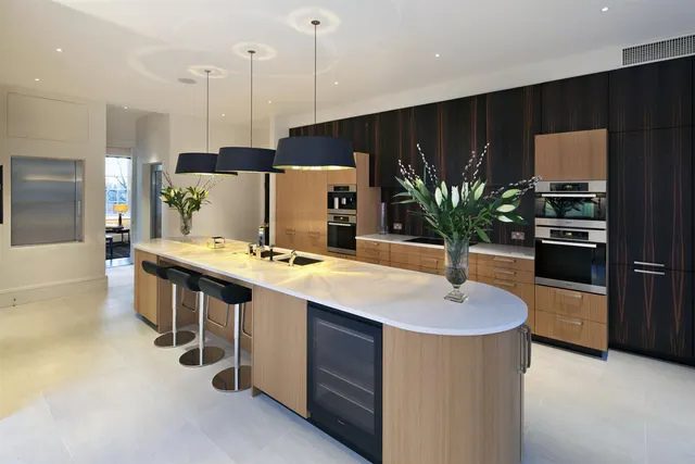 Wildwood Road, Hampstead Garden Suburb, NW11, photo 2