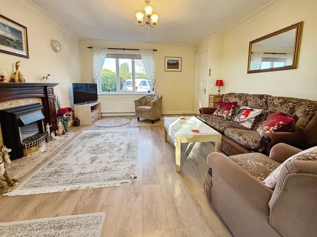 Photo 3 — Clipsham Road, Castle Bytham