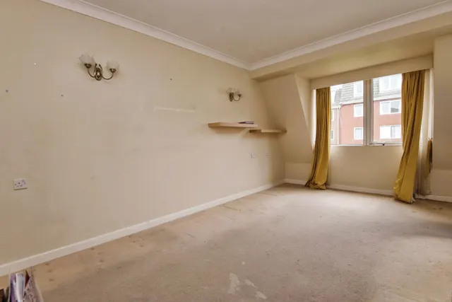 Bartholomew Street West, Exeter, EX4, photo 3