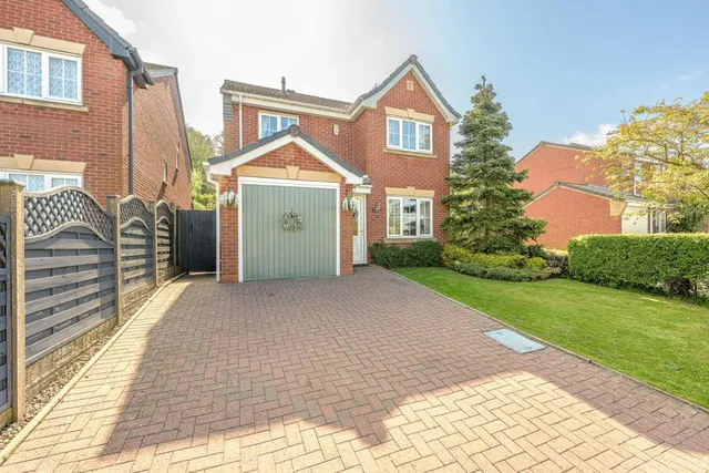 Hall Lane, Coseley, WV14, photo 1