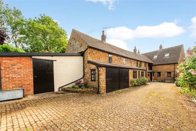 Chapel Lane, Maidford, NN12, photo 1