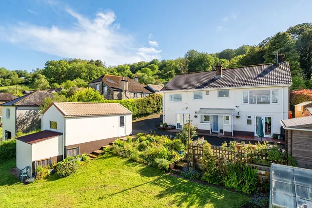4 bedroom house — Chilsworthy, Gunnislake, PL18