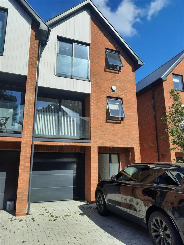 Belmont Road, Whitstable, CT5, photo 1