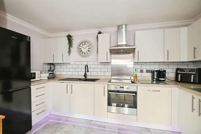 Jubilee Street, Sittingbourne, ME10, photo 2