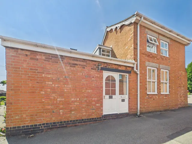 The Old Bakehouse High Street, Earl Shilton, LE9, photo 1