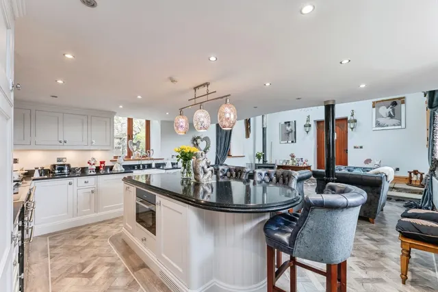Mynydd Llan, Holywell, CH8, photo 2