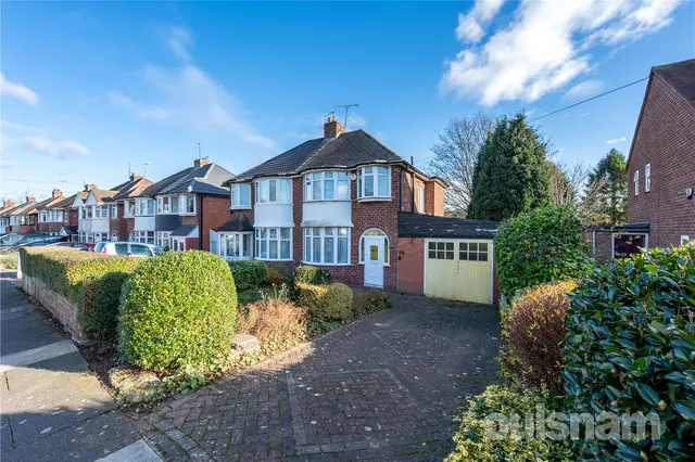 Ryde Park Road, Rednal, Birmingham, West Midlands, B45 8RF, photo 1