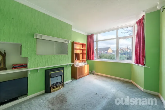 Photo 3 — Ryde Park Road, Rednal, Birmingham, West Midlands, B45 8RF