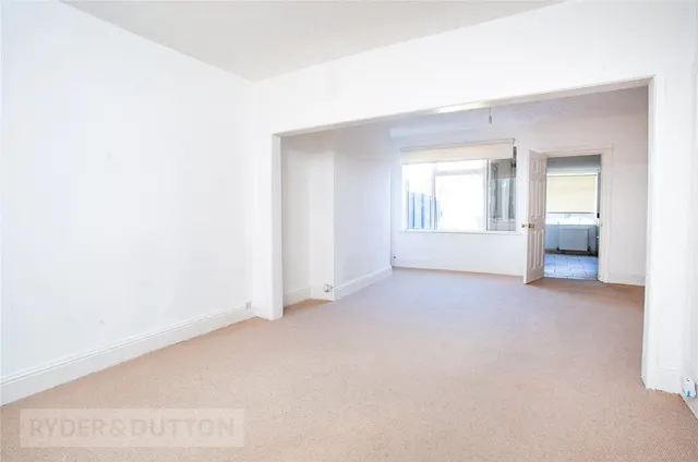 Kew Road, Failsworth, M35, photo 2