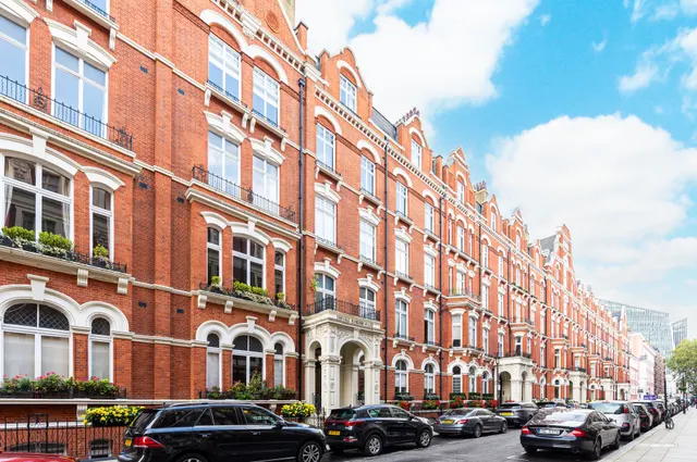 Photo 2 — 41a Carlisle Mansions, Carlisle Place, London