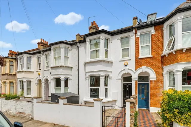 Ormeley Road, London, SW12, photo 1