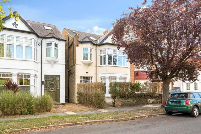 Queens Avenue, Whetstone, N20, photo 1