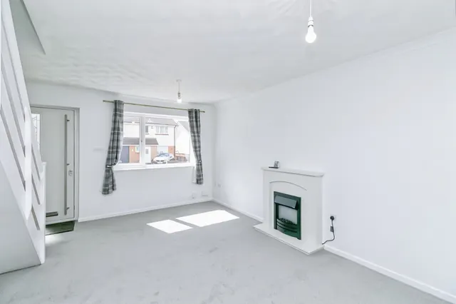 Teifi Drive, Barry, CF62, photo 3