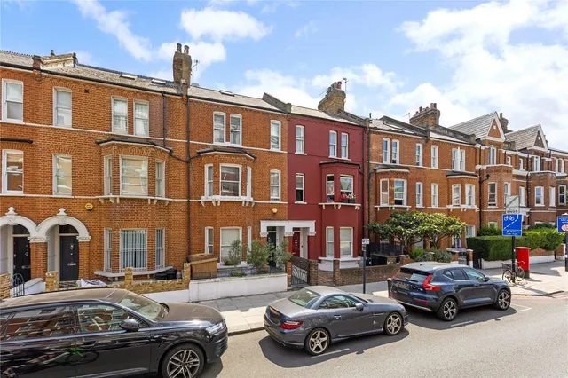 Photo 3 — Cambridge Road, Battersea, SW11