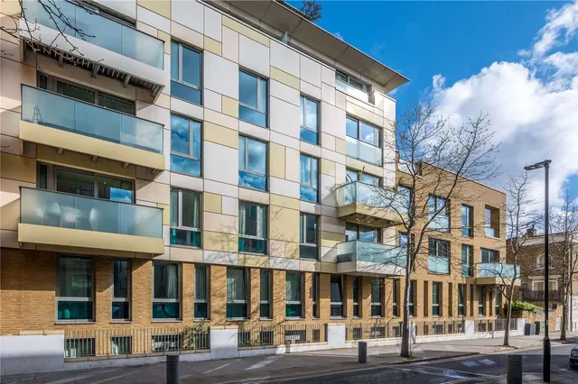 Trematon Walk, Kings Cross, N1, photo 1