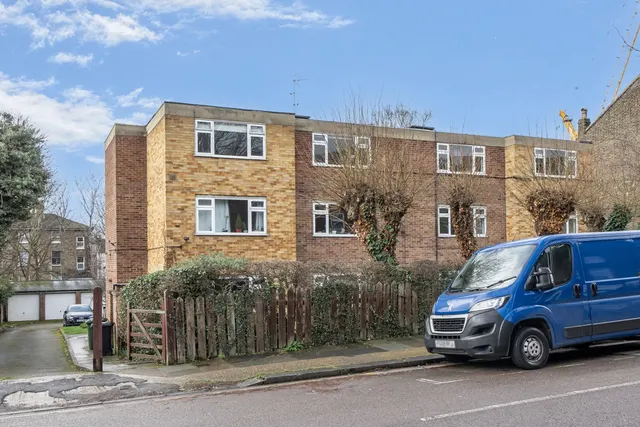 Photo 2 — Wisteria Road, SE13