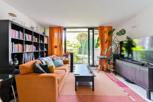 8 The Angell, 1 Larkhall Lane, London, photo 1