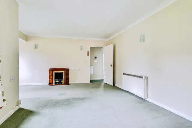 Grovelands Avenue, Swindon, SN1, photo 3