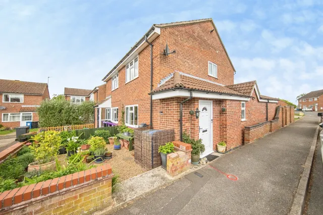 Kings Road, Glemsford, Sudbury, photo 1
