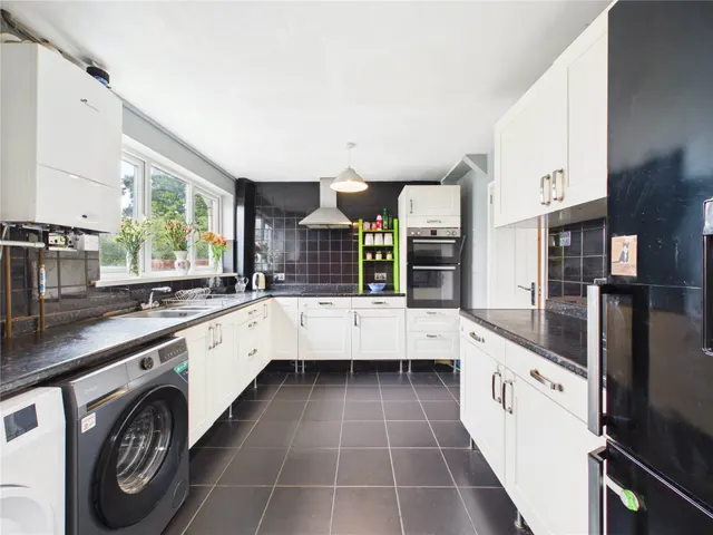 Fair Furlong, Bristol, BS13, photo 2