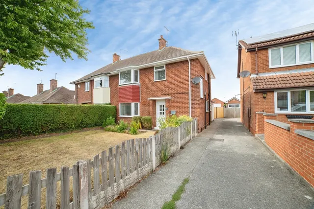 Stonebridge Road, Warsop, NG20, photo 1