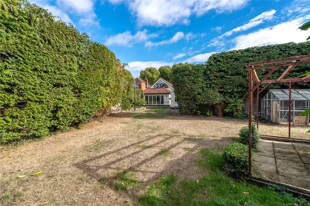 Wensleydale Road, Hampton, TW12, photo 2