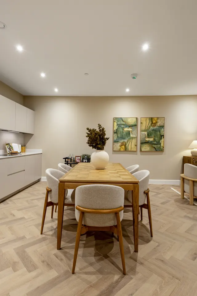Photo 3 — Wimbledon Place, The Broadway, London...