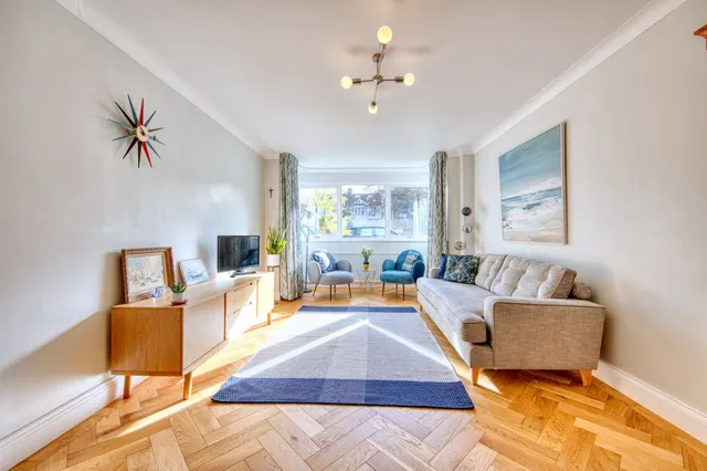 Photo 2 — Bourne Court, Wanstead