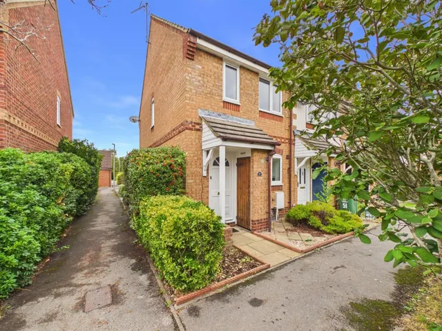 Carnation Way, Lavender Grange, photo 1