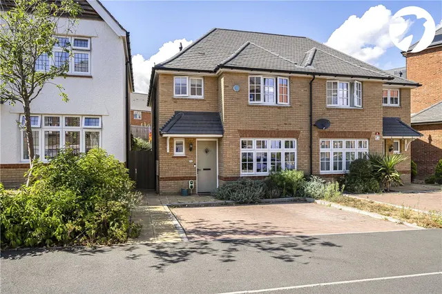 Tickner Drive, Weldon, DA10, photo 1