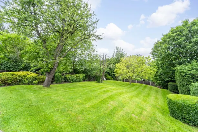 Shepherds Hill, N6, photo 3