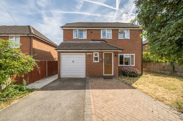 Salmons Road, Odiham, RG29, photo 1