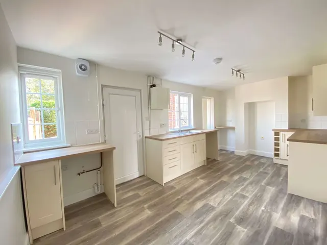 Crockhurst Street, Tudeley, TN11, photo 3
