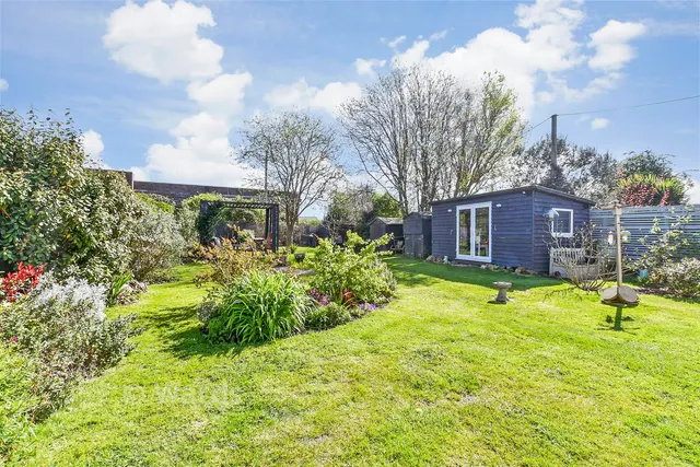 Deal Road, Sandwich, CT13, photo 2