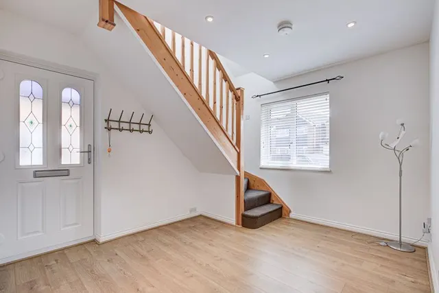 Photo 3 — Kerrs Way Wroughton, Swindon SN4 9EJ