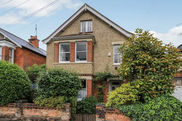 Victoria Road, Salisbury, Wiltshire, SP1 3NG, photo 1