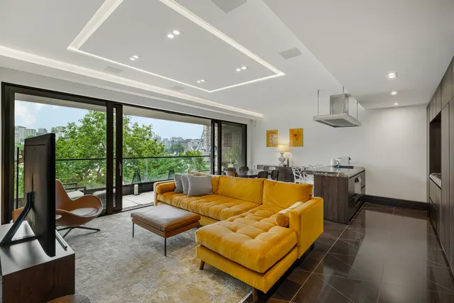 Photo 2 — Blenheim House, Duchess Walk, Southwark, London