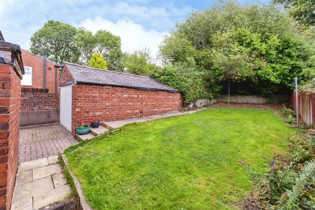 Photo 3 — Longley Lane, SHEFFIELD, South Yorkshire, S5