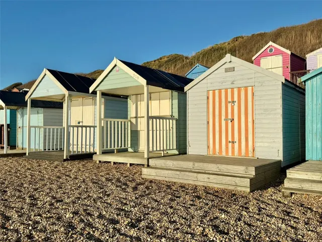 Hordle Cliff, MIlford-On-Sea, photo 1