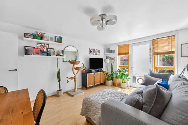 Church Road, London, N17, photo 3