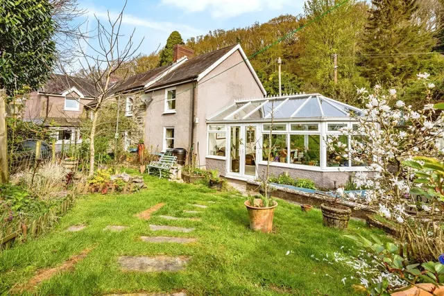 Velindre, Llandysul, SA44, photo 2