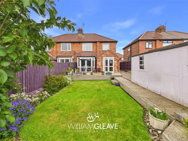 Photo 2 — Taliesin Avenue, Shotton, Deeside, Flintshire, CH5 1HX