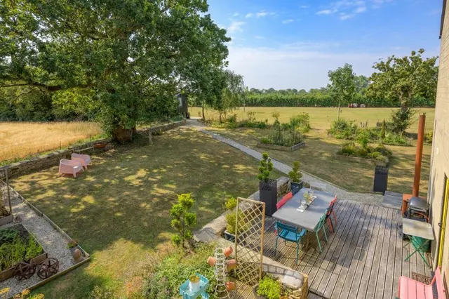 The Grove, Chelworth, SN16, photo 2